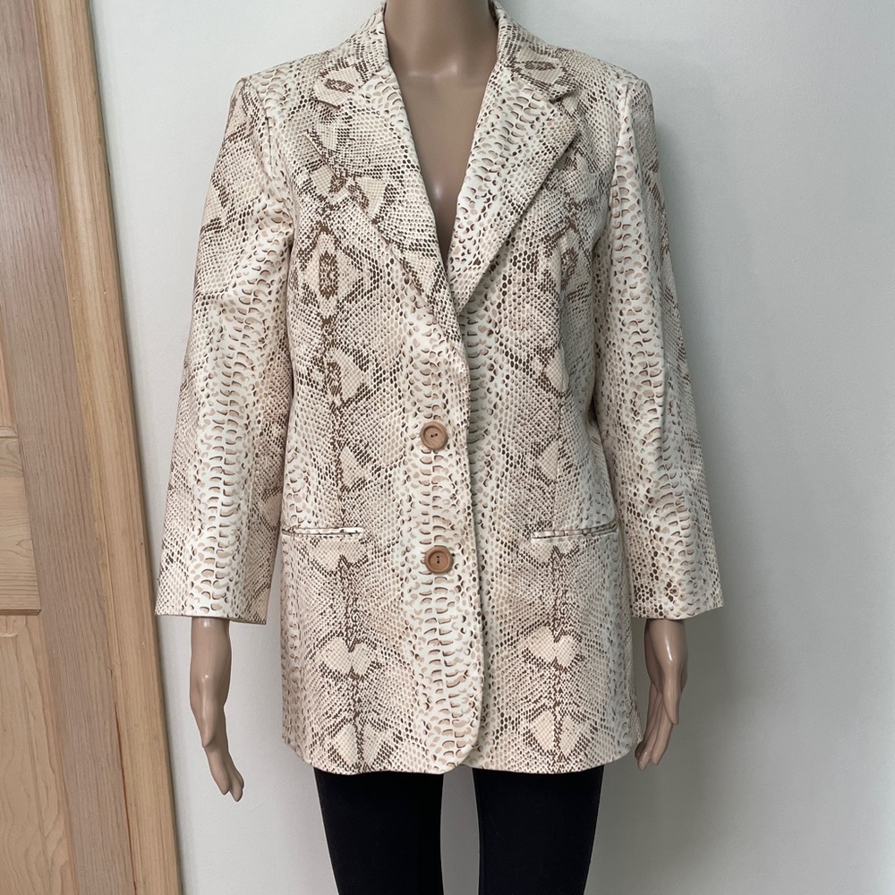 Peck and peck button up Blazer Jacket Snakeskin print size medium